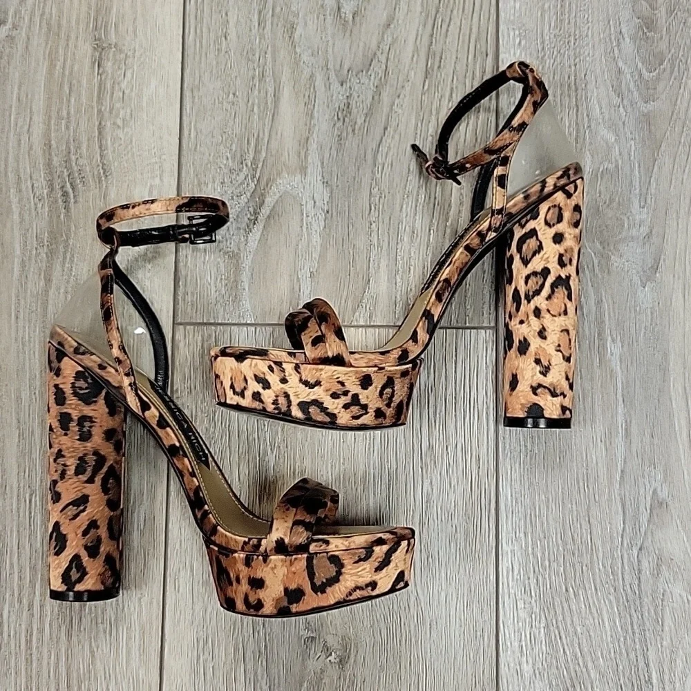Jessica Rich Size 5.5/36 Leopard Print Platform Strappy Heels NEW